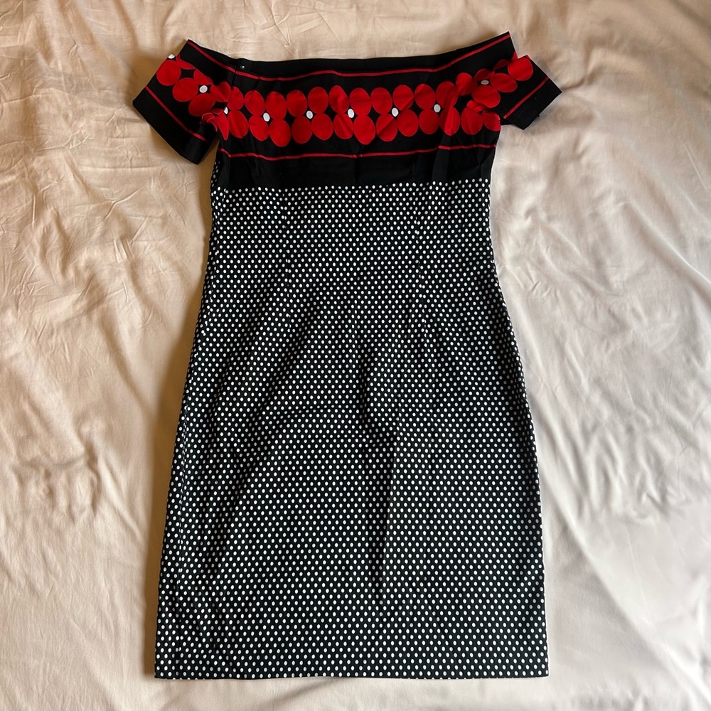 Frank Lyman Off-Shoulder Polka Dot Dress – Size 10